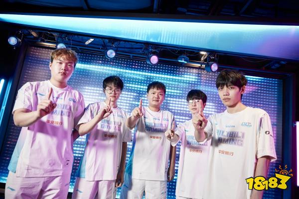 边路进攻则 边路进攻则