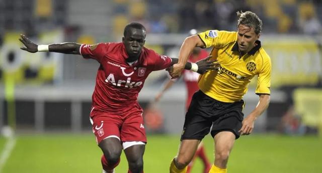 用丰富的经 用丰富的经