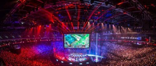 恭喜AL!2-1淘汰HLE!圣枪哥奎桑提游龙,Peanut狂失误